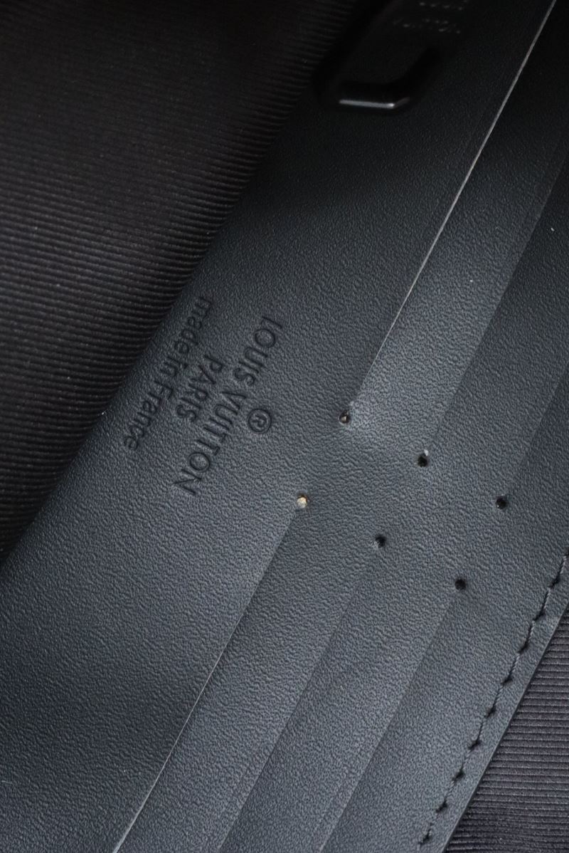 Louis Vuitton Clutch Bags